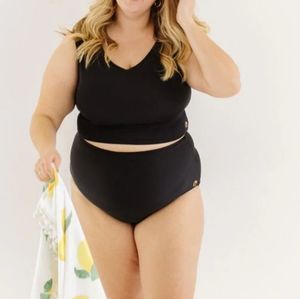 Honey mark caraway black high-waisted bottoms